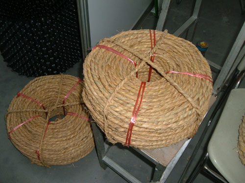 草绳机生产的草绳